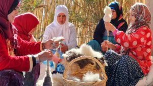 Le tapis Aït Ouaouzguite, flambeau de l’art des femmes du Siroua