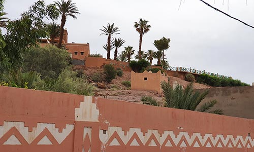 Autre vue de l'ancien mausolée de Sidi Abderrahman Ben El-Hadj visible depuis l'avenue Mohammed V
